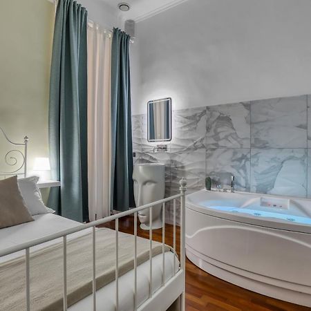 Atrhome Frattina Luxury Рим Екстер'єр фото