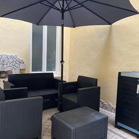 Atrhome Frattina Luxury Рим Екстер'єр фото
