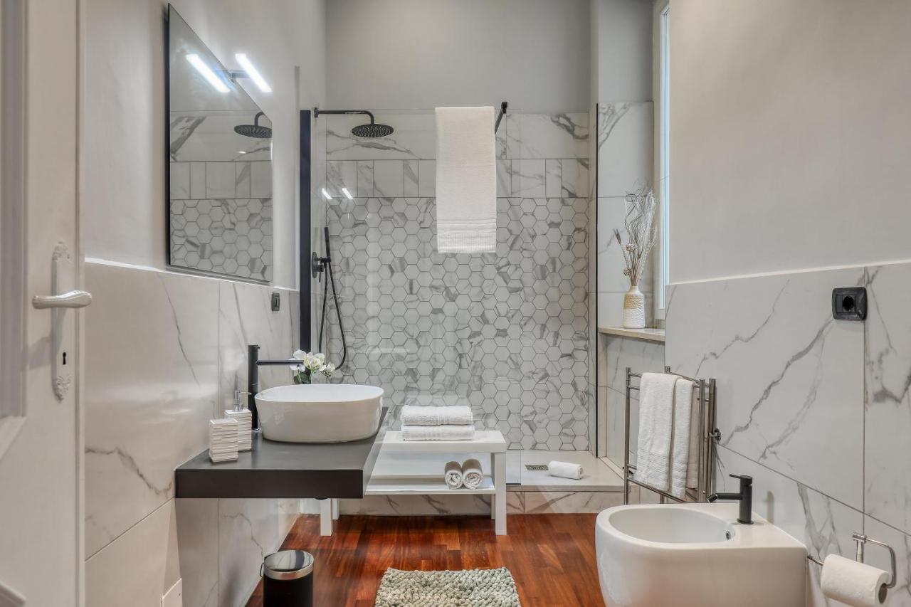 Atrhome Frattina Luxury Рим Екстер'єр фото