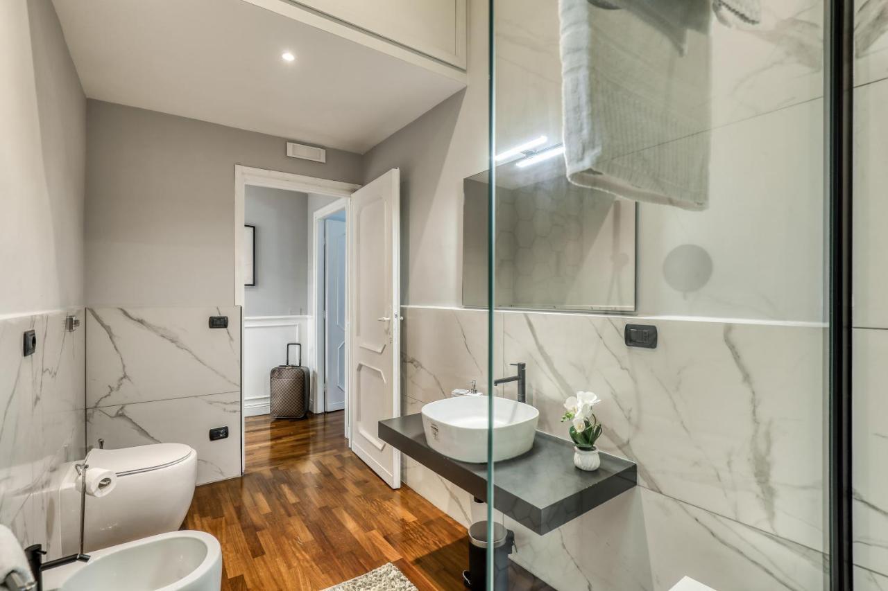 Atrhome Frattina Luxury Рим Екстер'єр фото
