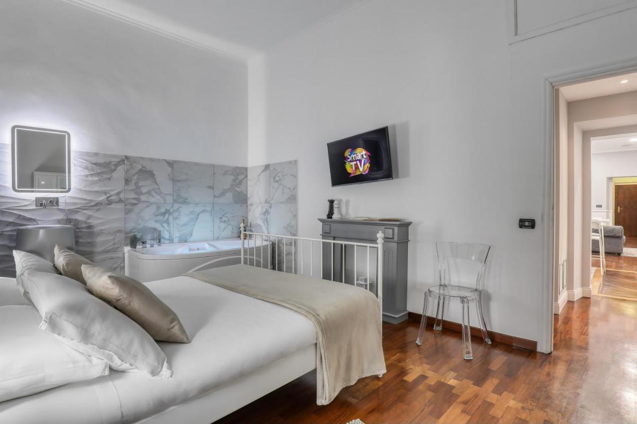 Atrhome Frattina Luxury Рим Екстер'єр фото