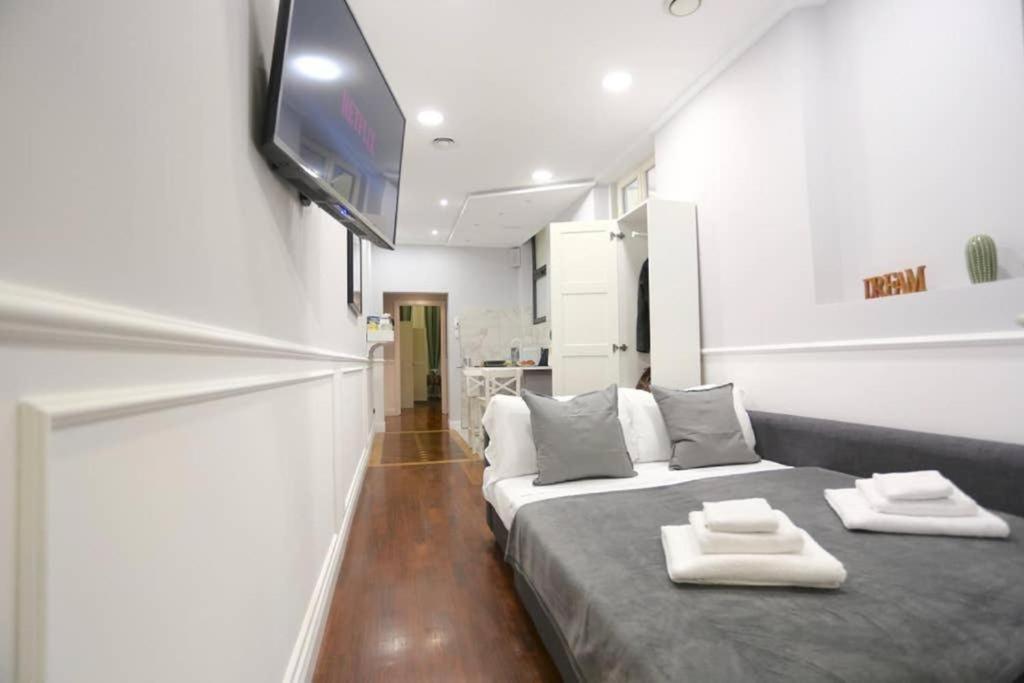 Atrhome Frattina Luxury Рим Екстер'єр фото
