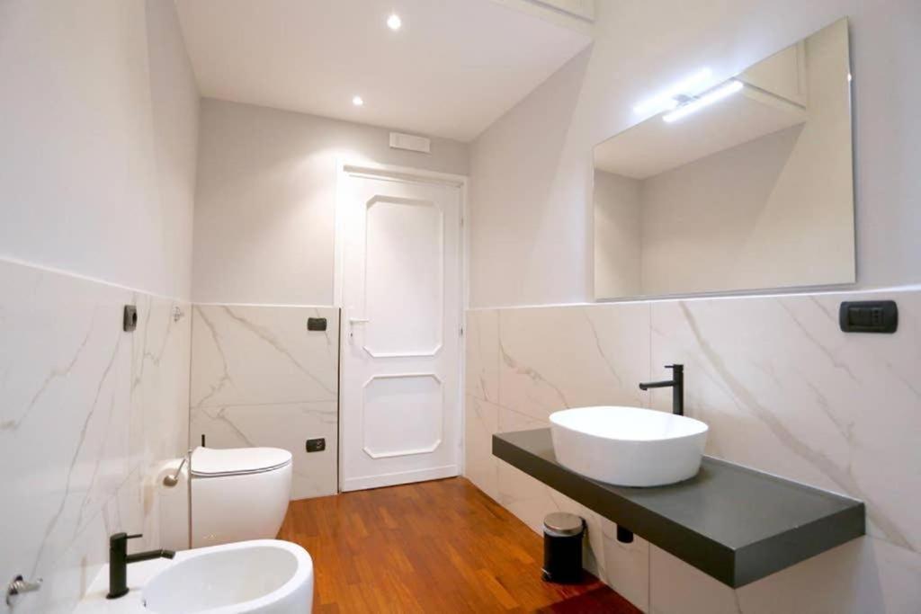 Atrhome Frattina Luxury Рим Екстер'єр фото
